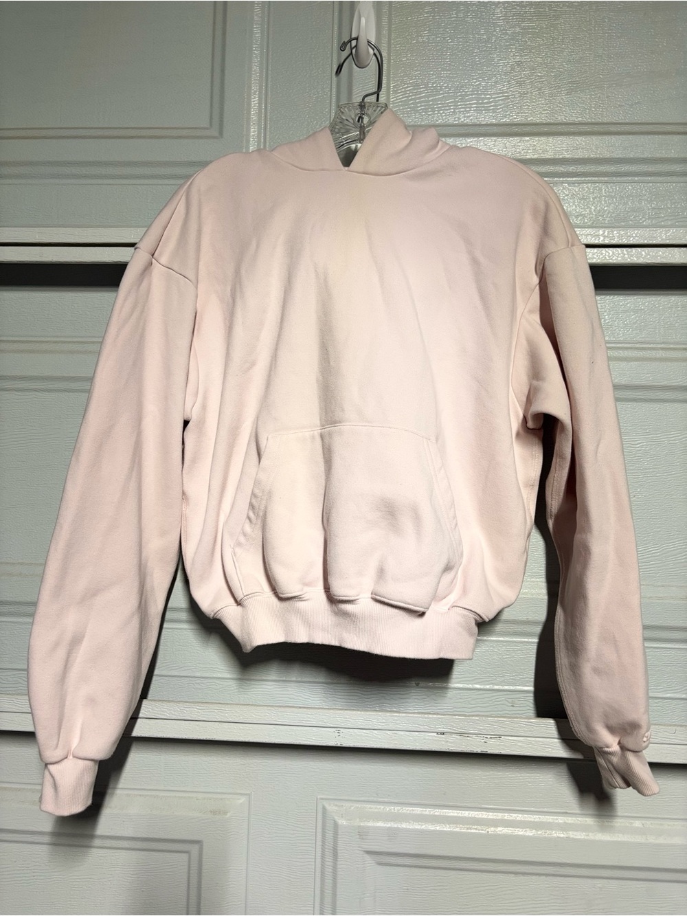 SKIMS sweatshirt and shorts set - Picture 8 of 12